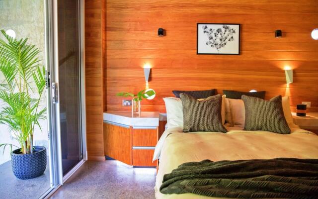 Alkira Award Winning Luxury Holiday Home