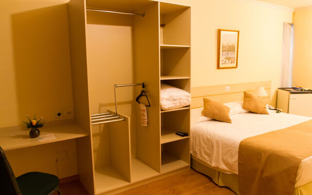 Harbor Self Buriti Suites Hotel