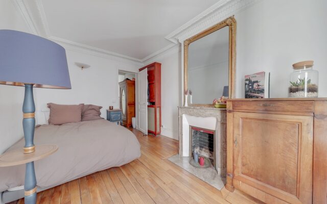 6 people apartment for family and