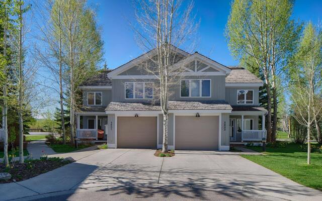 Teton Pines Townhome Collection by JHRL