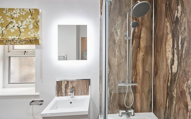 Host Stay Studio Pod 2