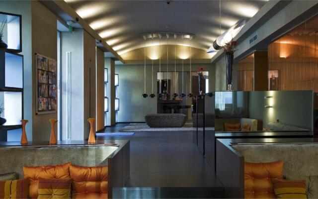 987 Design Prague Hotel
