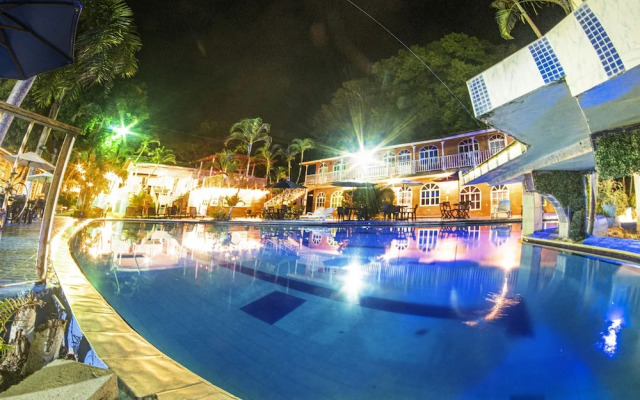 Portón de Occidente by Bernalo Hotels