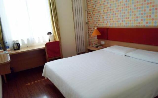 Home Inn Dalian North Railway Station