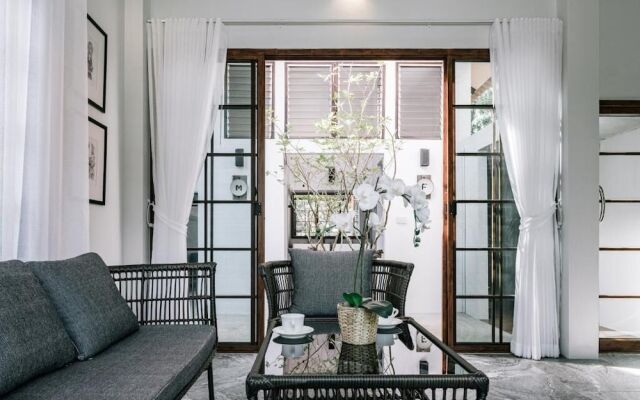 Palin Family Cottage