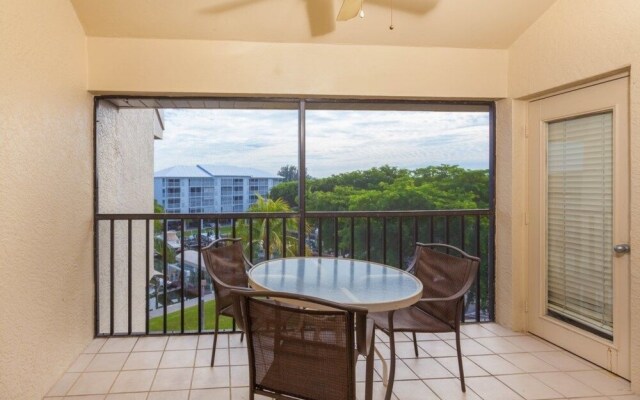 Santa Maria Harbour Resort 409