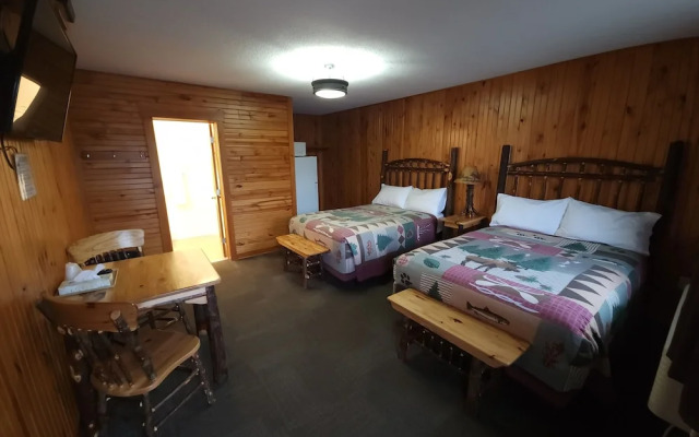 Outdoorsman  Motel