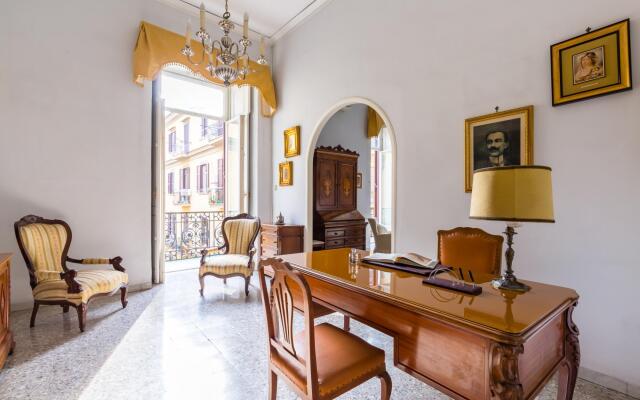 Rettifilo Family Apartment