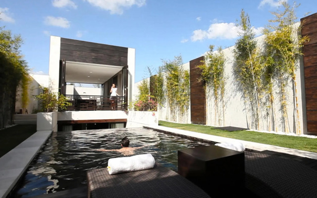 eqUILIBRIA SEMINYAK