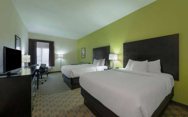 La Quinta Inn & Suites by Wyndham Columbus - Grove City