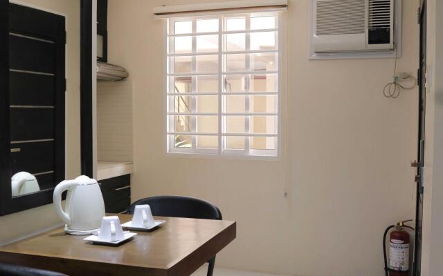 RedDoorz @ Grand Apartelle Hernan Cortes Cebu
