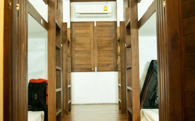 The Street Hostel Bangkok