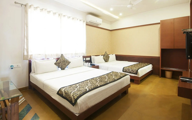 Uddhav Vilas Hotel