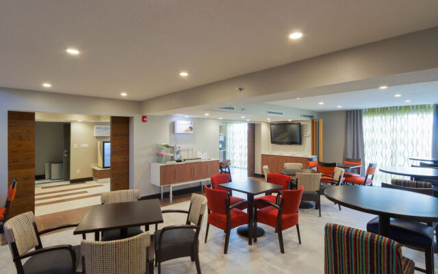 Quality Inn near Six Flags