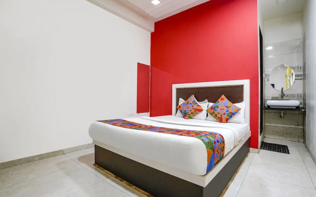 Fabexpress Sai Lodging