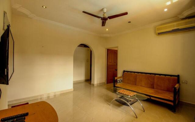 OYO Home 9880 Pool facing 2BHK Calangute