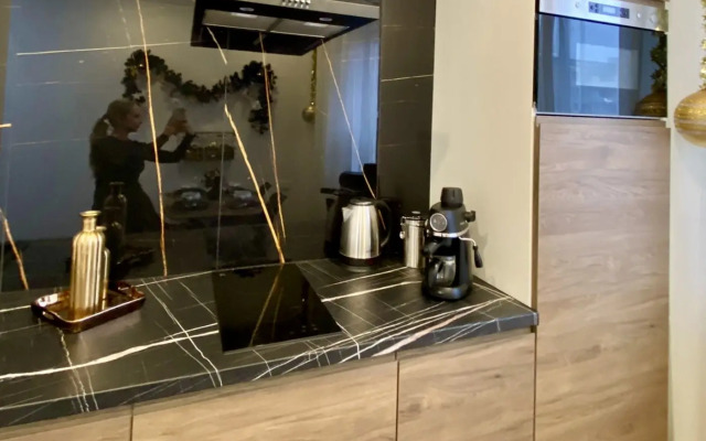 ApartMari на Карбышева 18