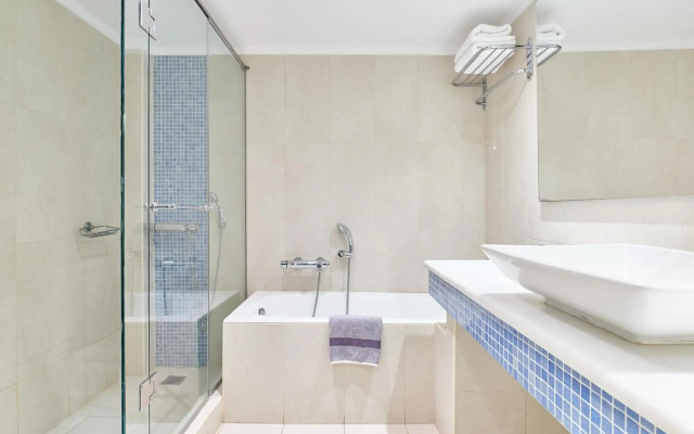 Kinetta Beach Resort & Spa - All Inclusive