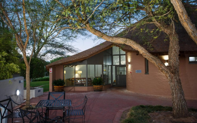 Protea Hotel by Marriott Oudtshoorn Riempie Estate