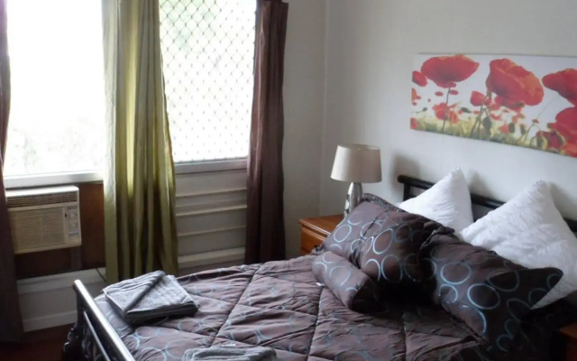 Moranbah Hostel