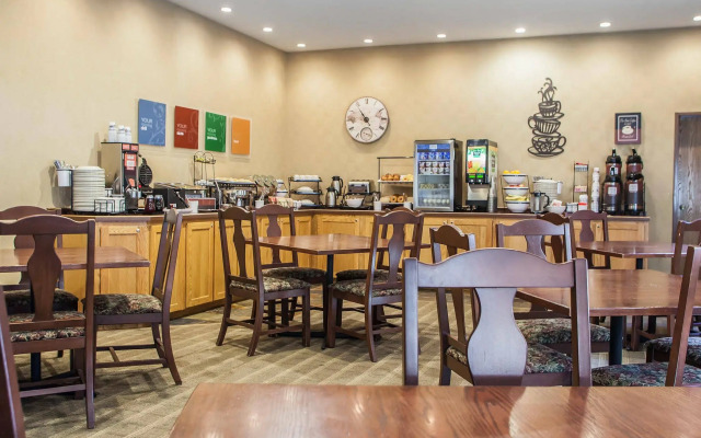 Comfort Inn & Suites Macon