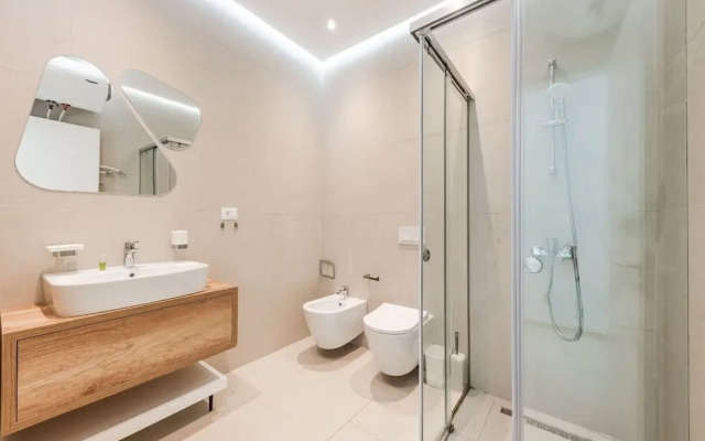 Seaside Retreat Green Coast