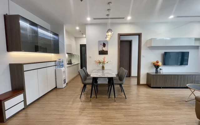 Cindy Vinhomes Skylake Apartments
