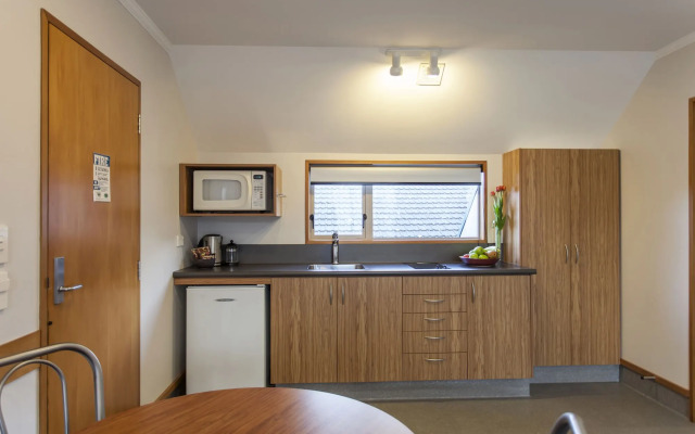 Amross Motel