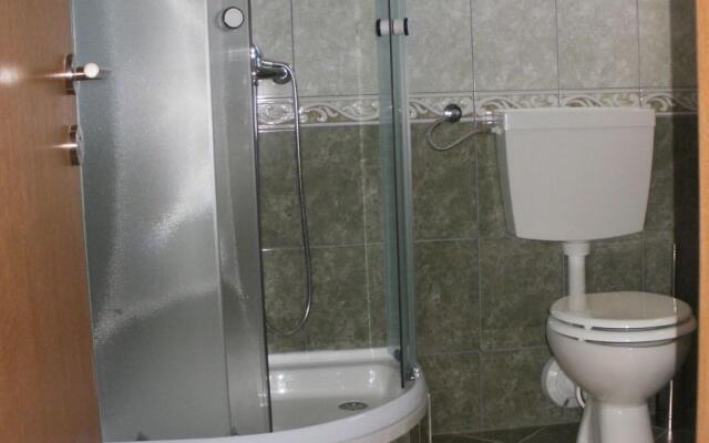 Antonija - jacuzzi and fitness - SA3(2+1)