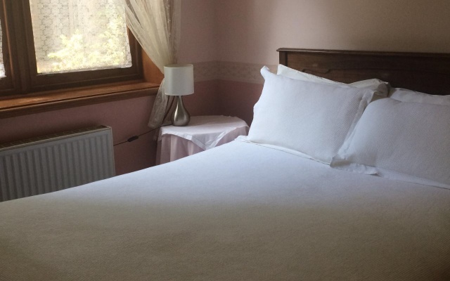 Hotel Avonleigh – Guest Rooms – Sydney