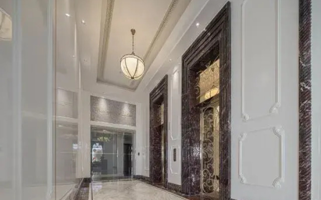 Dalian BAMBOO Hotel (Donggang Venice Water City)
