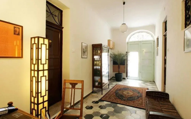 Flavica Home Holiday