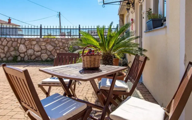 Luxury Rab Apartment With Terrace