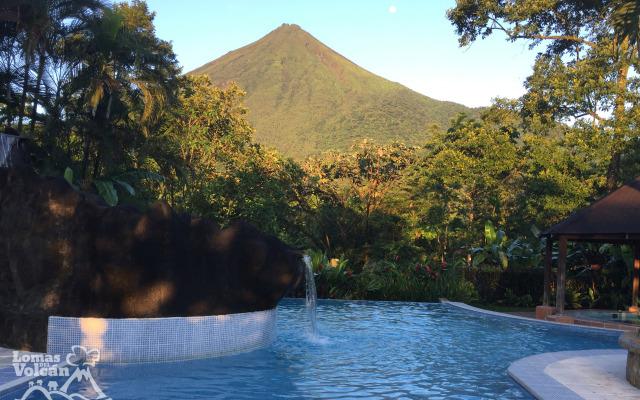 Hotel Lomas del Volcán