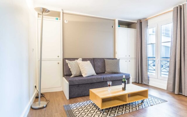 Guestready Designer Studio For 2, Close To Louvre Museum