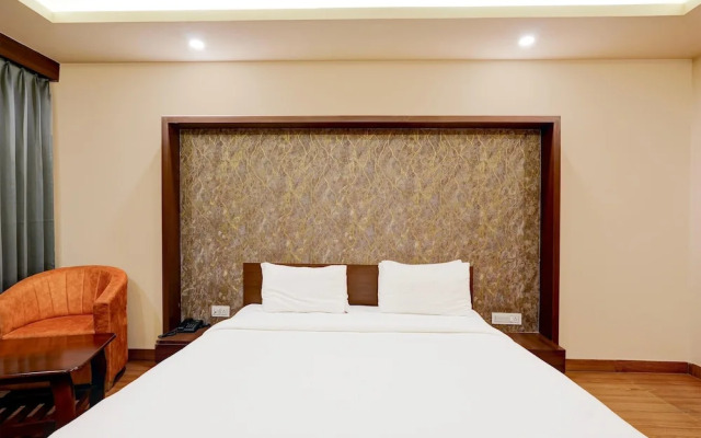Premium Stays Near Phoenix Mall