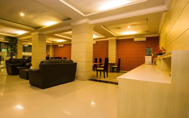 Raja Residence