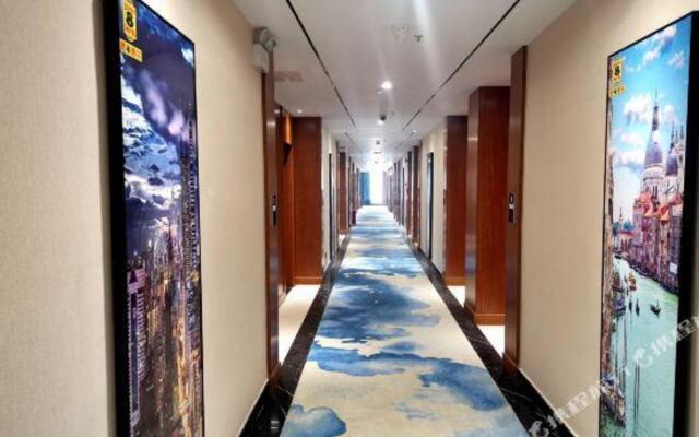 Super 8 Hotel (Peixian lingchuang international store)