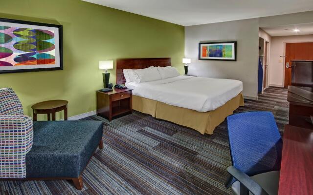 Holiday Inn Express Hotel & Suites Cookeville, an IHG Hotel