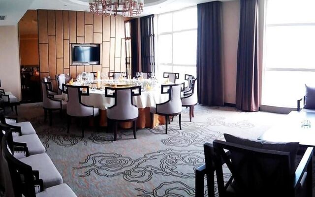 Changyang Xiazhou Qingjiang Holiday Hotel