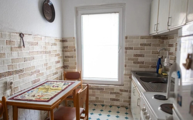 Gera's House Near Clock Tower