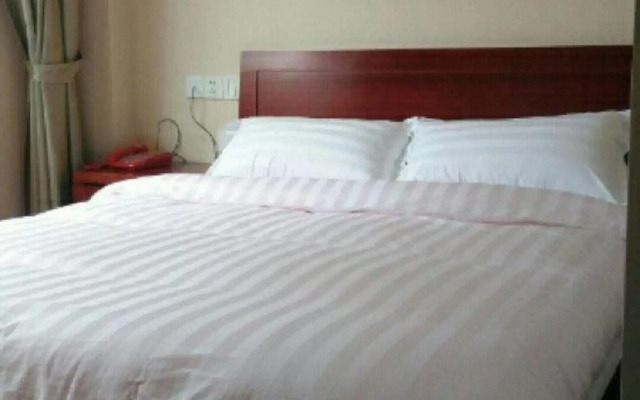 Huayuan Hotel