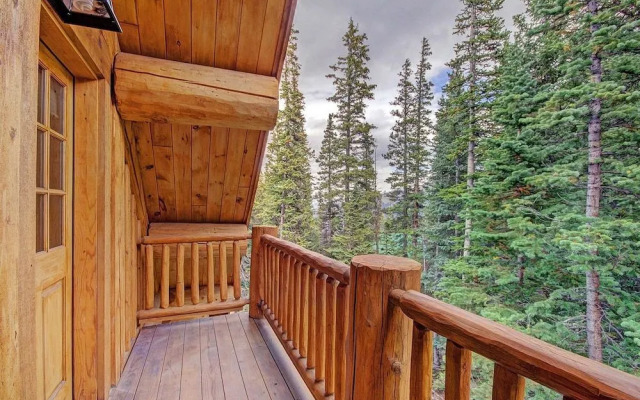 Timber Ridge Lodge by RedAwning