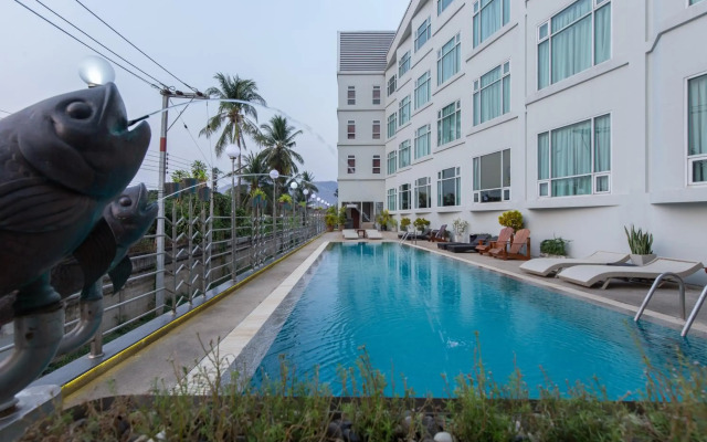 Kanchanaburi City Hotel