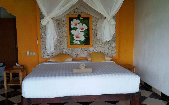 The Tanis Beach Resort Nusa Lembongan