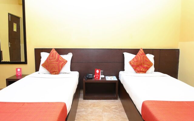 OYO 15262 Hotel Arya Regency
