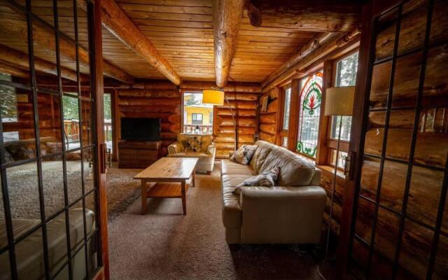 Sitka Alpine Log Cabin