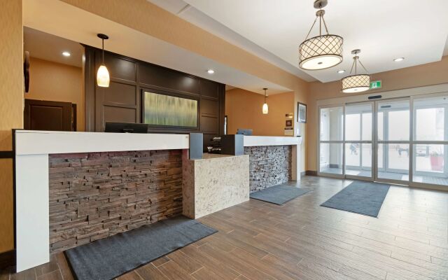 Best Western Plus Moosomin Hotel