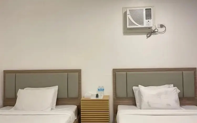 Hotel The Mir