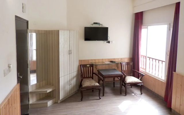 Flagship 8421 Hotel Seven Hills